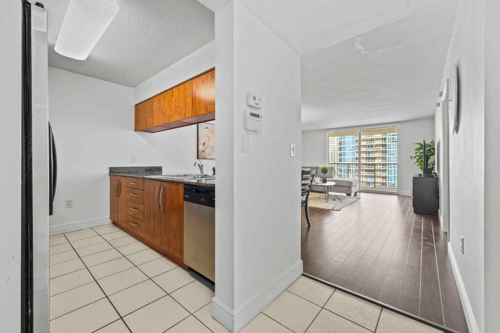 Apartment Comfy 28th Floor • Brickell • Ocean & Views Miami